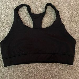 DSG Kids Sports Bra Size Large (14)
